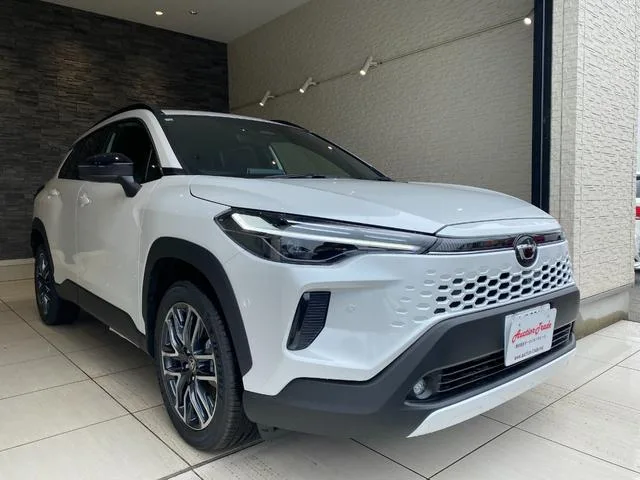 Toyota CorollaCross HYBRID Z 2026 — миниатюра 2