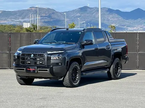 Mitsubishi TRITON 2024 buy in Moscow