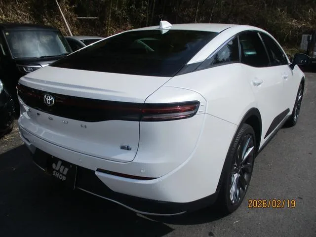 Toyota CROWN CROSSOVER G ADVANCED LEATHER PACKAGE 2023 — миниатюра 3