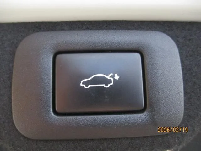 Toyota CROWN CROSSOVER G ADVANCED LEATHER PACKAGE 2023 — миниатюра 4
