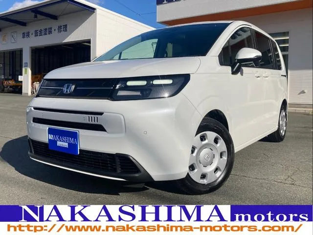 Honda FREED E:HEV AIR 2024 — фото 1, купить с доставкой в Москву