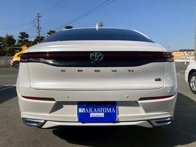 Toyota CROWN CROSSOVER G ADVANCED LEATHER PACKAGE 2023 — миниатюра 3