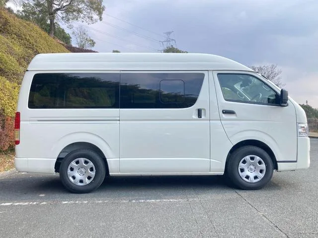 Toyota HIACE VAN LONG DX GL PACKAGE 2025 — миниатюра 2