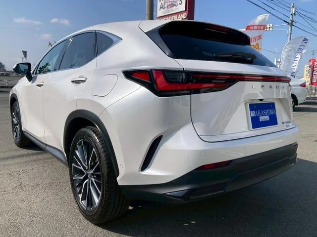 Lexus NX NX350H VERSION L 2023 — миниатюра 2