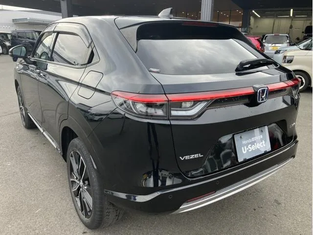 Honda VEZEL E:HEV Z 2023 — миниатюра 2