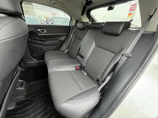 Honda VEZEL E:HEV Z 2024 — миниатюра 3
