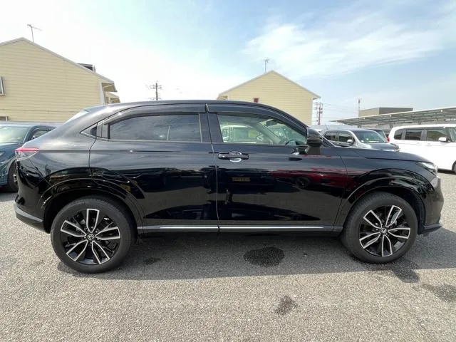 Honda VEZEL E:HEV Z 2023 — миниатюра 2