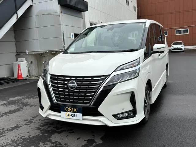 Nissan SERENA HIGHWAY STAR V 2022 — фото 1, купить с доставкой в Москву