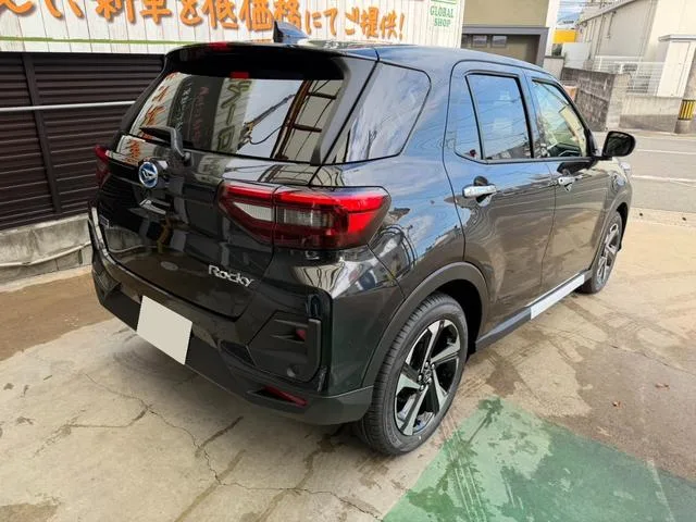 Daihatsu ROCKY PREMIUM G HEV 2026 — миниатюра 2