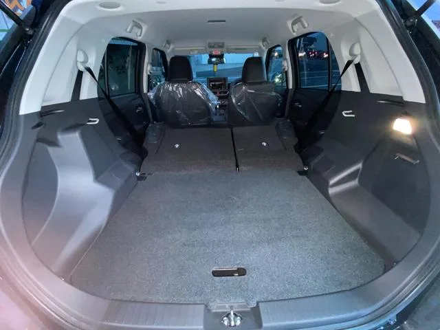 Daihatsu ROCKY PREMIUM G HEV 2026 — миниатюра 5