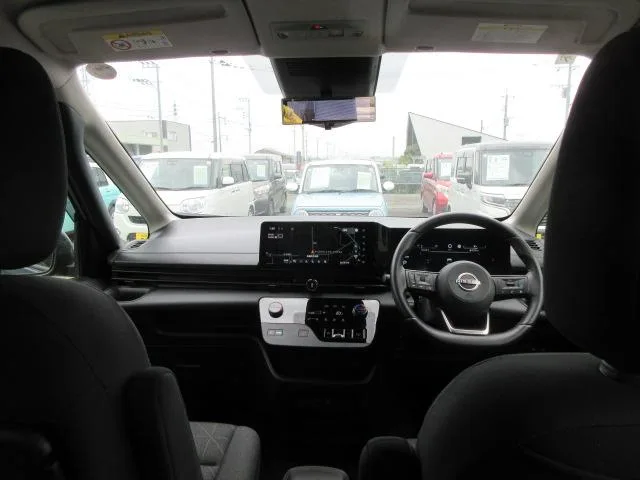 Nissan SERENA E-POWER XV 2023 — миниатюра 2