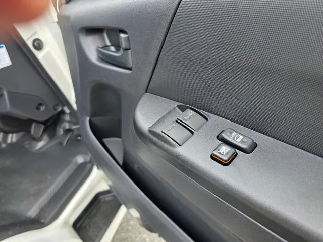 Toyota HIACE VAN LONG DX GL PACKAGE 2025 — миниатюра 5