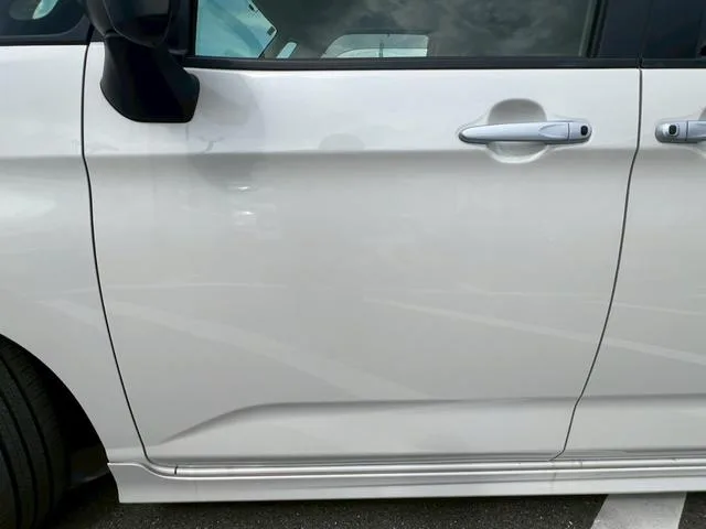 Toyota ROOMY CUSTOM G-T 2023 — миниатюра 5