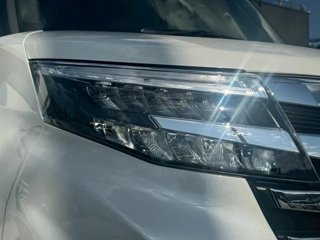 Toyota ROOMY CUSTOM G-T 2023 — миниатюра 5