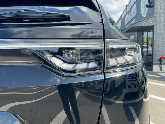 Honda VEZEL E:HEV Z 2022 — миниатюра 3