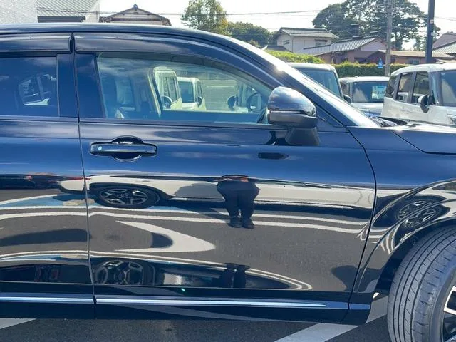Honda VEZEL E:HEV Z 2022 — миниатюра 4