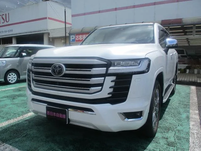 Toyota LAND CRUISER ZX 2024 — фото 1, купить с доставкой в Москву