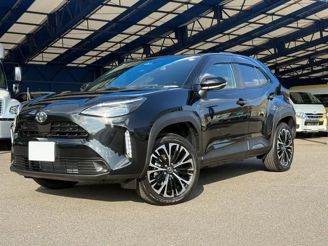 Toyota YARIS CROSS HYBRID Z 2025 — фото 1, купить с доставкой в Москву