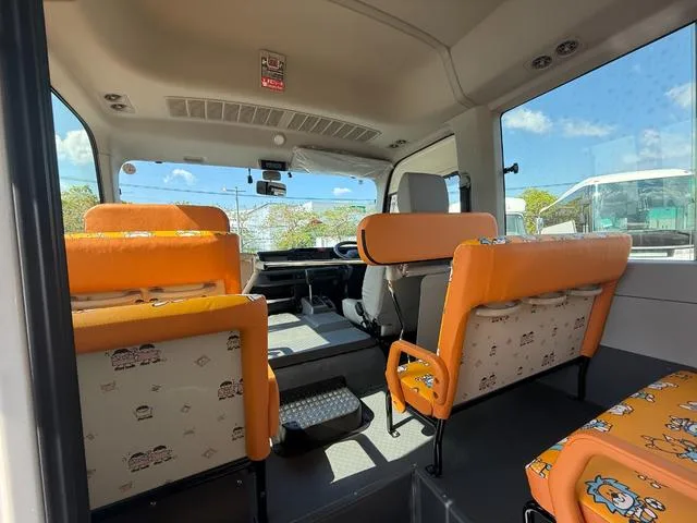 Toyota COASTER KINDERGARTEN BUS 2026 — миниатюра 3