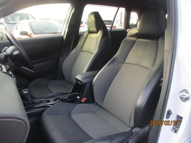 Toyota CorollaCross HYBRID Z 2023 — миниатюра 5