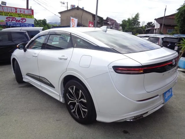 Toyota CROWN CROSSOVER G ADVANCED 2022 — миниатюра 3