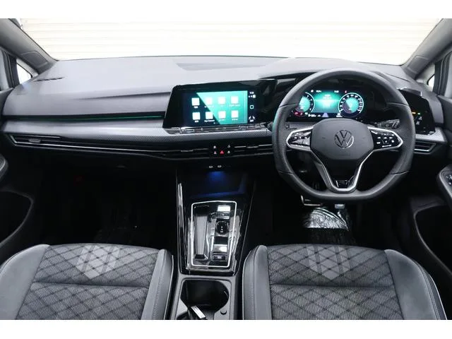 Volkswagen GOLF VARIANT ETSI R LINE PLATINUM EDITION 2023 — миниатюра 4