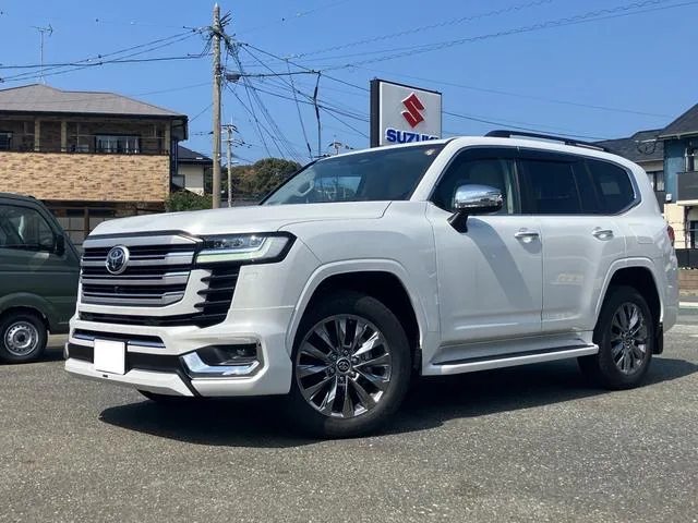 Toyota Land Cruiser ZX 2025 — фото 1, купить с доставкой в Москву