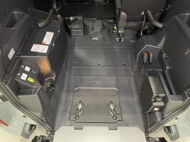 Toyota SIENTA 2024 — миниатюра 2