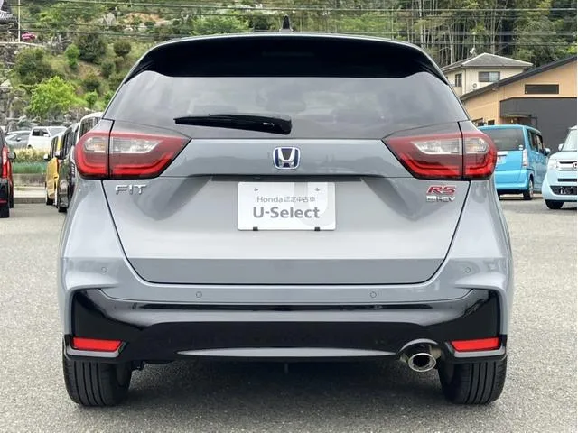 Honda FIT E:HEV RS 2023 — миниатюра 3