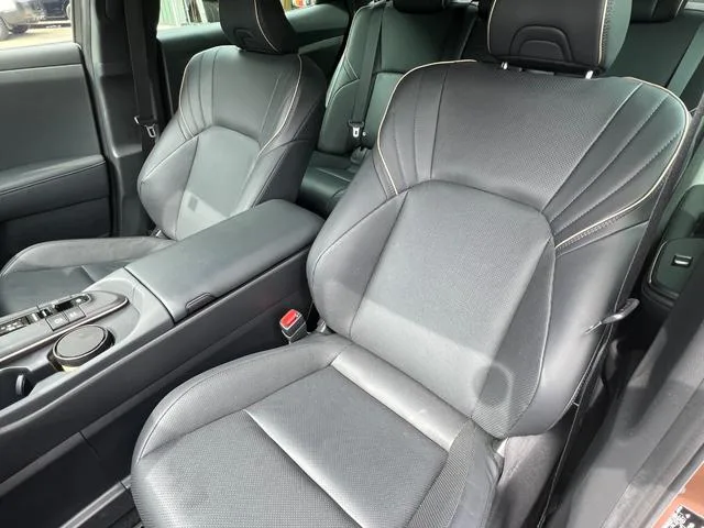 Toyota CROWN CROSSOVER G ADVANCED LEATHER PACKAGE 2023 — миниатюра 4