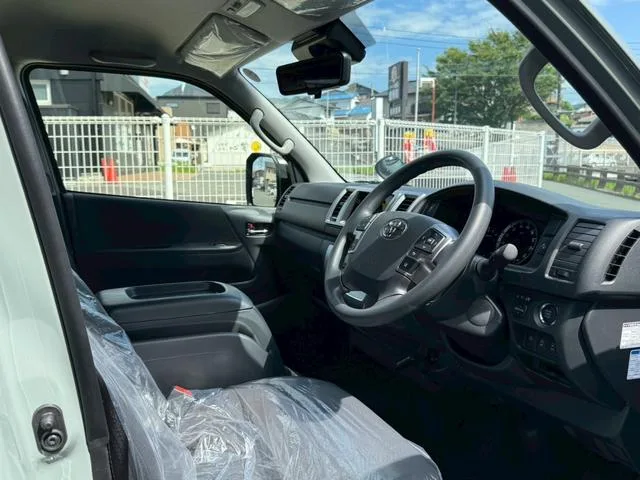 Toyota HIACE VAN LONG SUPER GL 2025 — миниатюра 4