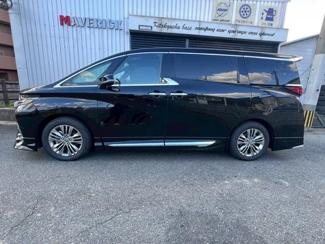Toyota ALPHARD Z 2025 — миниатюра 2