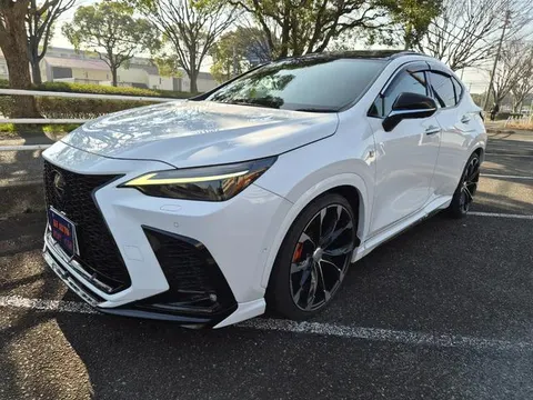 Lexus NX 2022 купить в Москве