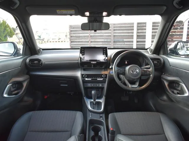 Toyota YARIS CROSS HYBRID Z 2023 — миниатюра 4