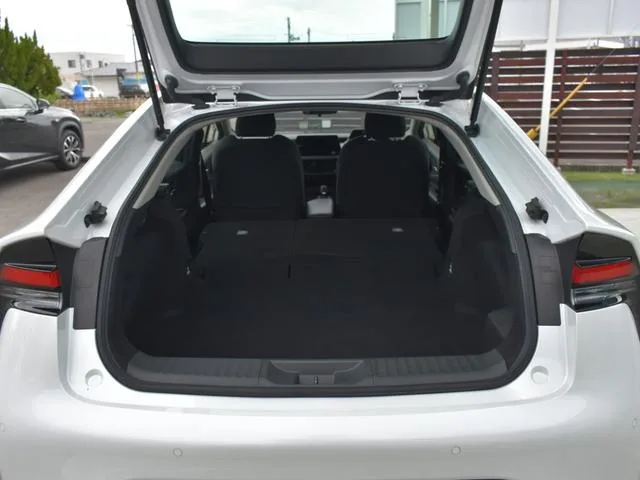 Toyota PRIUS G 2023 — миниатюра 5