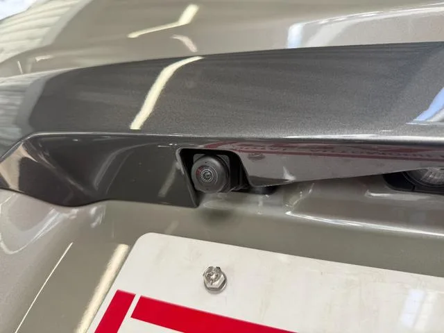 Suzuki SPACIA GEAR HYBRID XZ 2026 — миниатюра 5