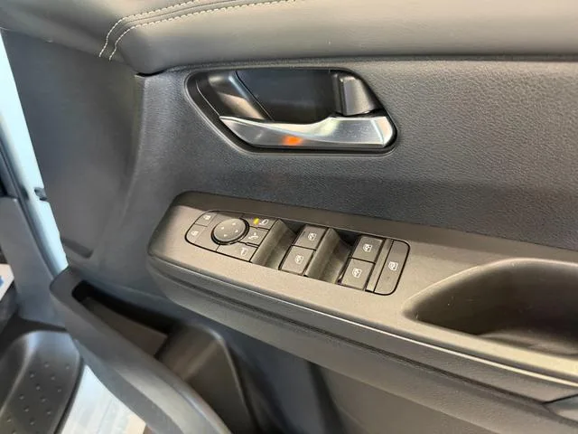 Nissan SERENA HIGHWAY STAR V 2025 — миниатюра 3