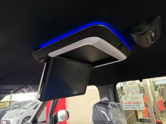 Honda STEPWAGON E:HEV SPADA 2025 — миниатюра 3