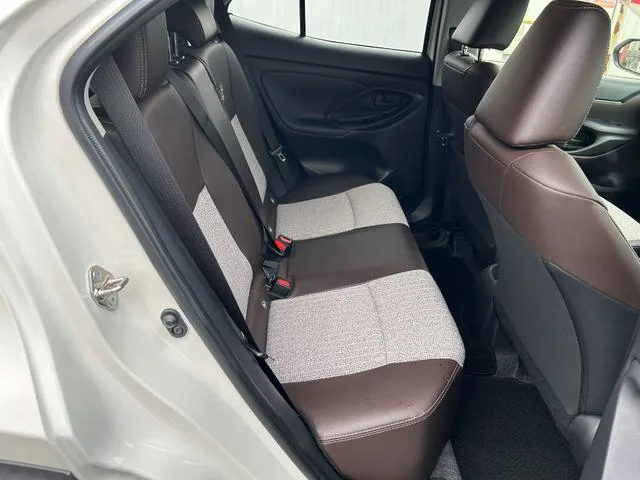 Toyota YARIS CROSS Z 2022 — миниатюра 4
