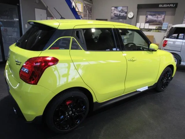 Suzuki SWIFT SPORT ZC33S FINAL EDITION 2025 — миниатюра 5