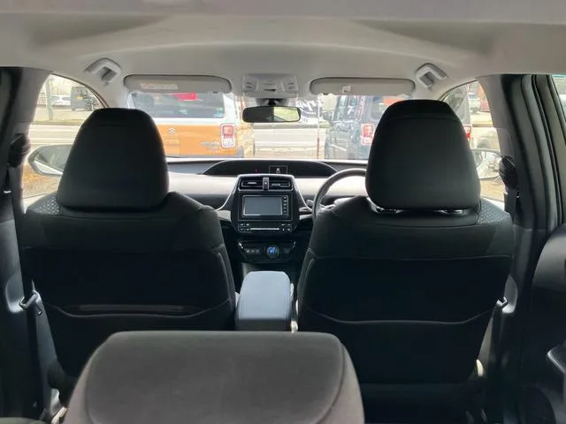 Toyota Prius S 2022 — миниатюра 4