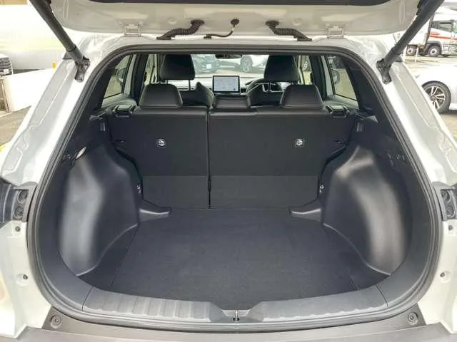 Toyota CorollaCross HYBRID Z 2024 — миниатюра 5