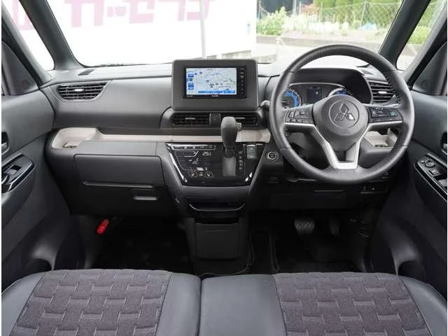 Mitsubishi DELICA MINI T PREMIUM 2025 — миниатюра 2