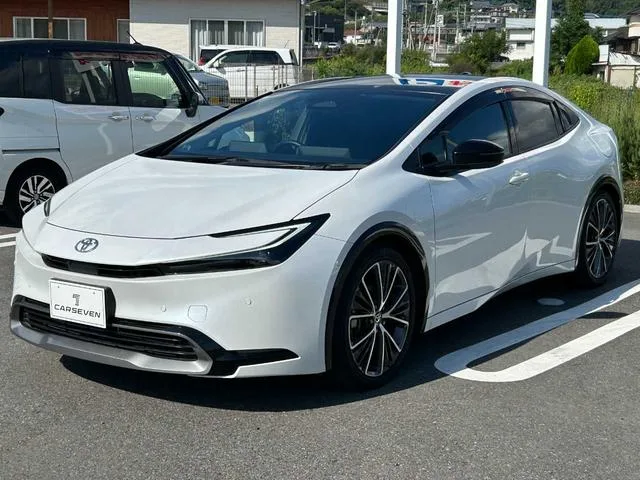Toyota PRIUS Z 2023 — миниатюра 2