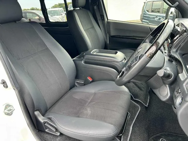 Toyota HIACE VAN SUPER GL DARK PRIME II 2024 — миниатюра 4