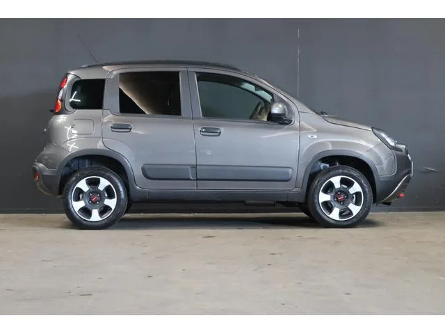 Fiat Panda CROSS 4x4 2023 — миниатюра 5
