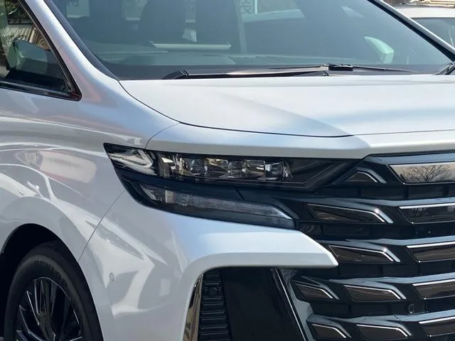 Toyota VELLFIRE HYBRID Z PREMIER 2025 — миниатюра 3