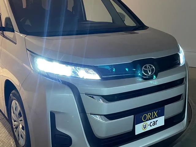 Toyota NOAH X 2023 — миниатюра 3