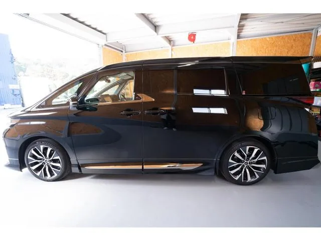 Toyota VELLFIRE HYBRID Z PREMIER 2024 — миниатюра 2