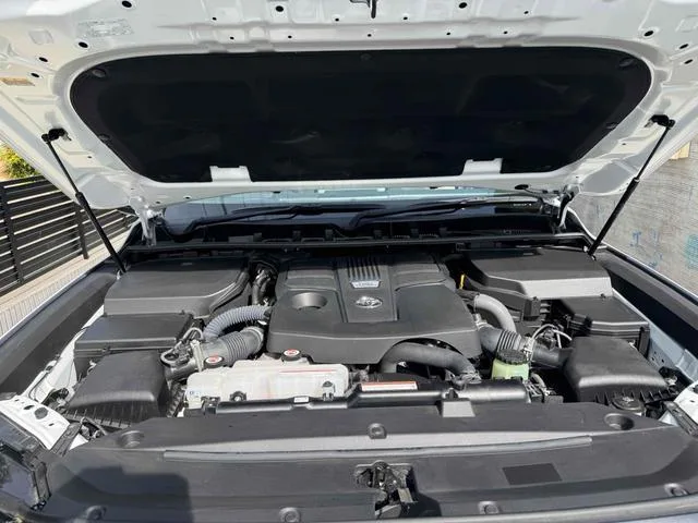 Toyota LAND CRUISER ZX 2023 — миниатюра 5
